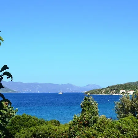 Lägenhet Kneze Bay Apartment,