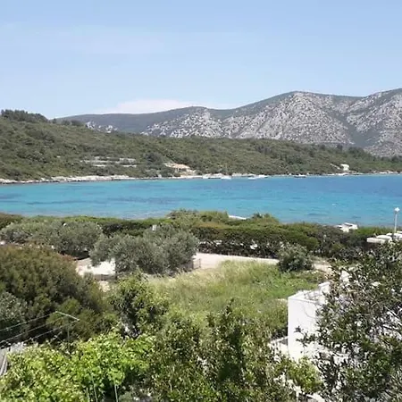 Lägenhet Kneze Bay Apartment,