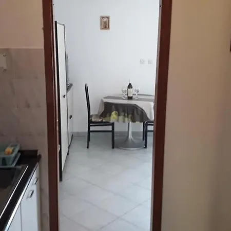 Kneze Bay Apartment,