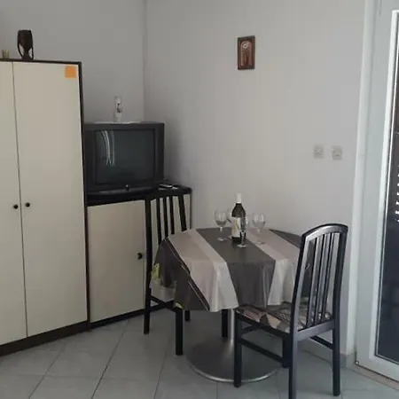 Kneze Bay Apartment,